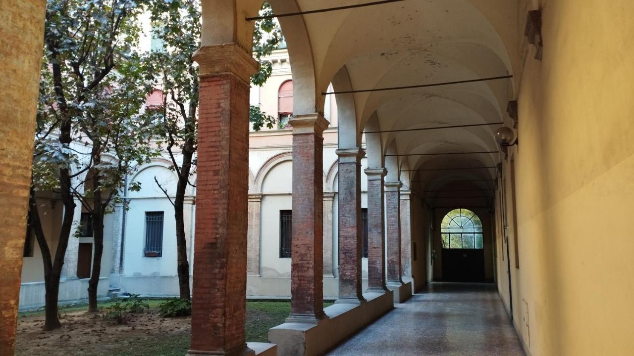 Апартаменты Crociali Болонья Экстерьер фото